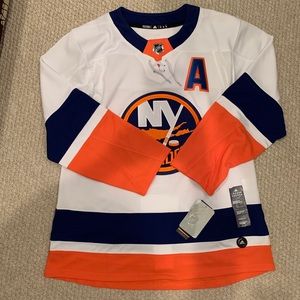Official NY Islander Men’s Jersey